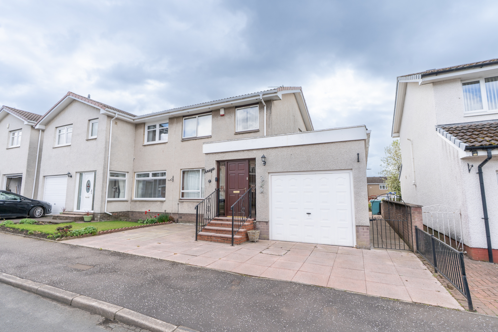 3 Bedroom Semi Detached for Sale